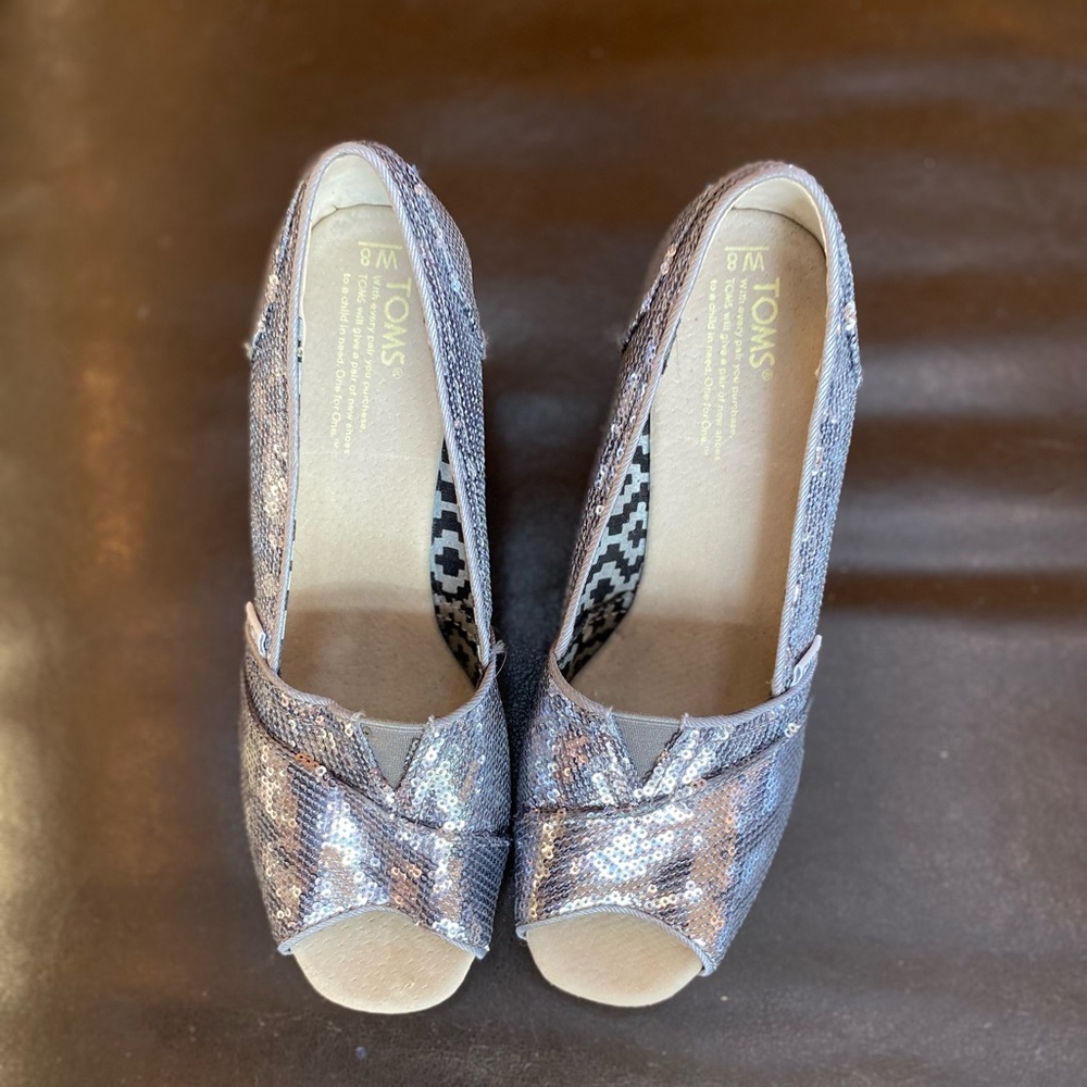 Tom’s silver sequin peep toe wedges size 8